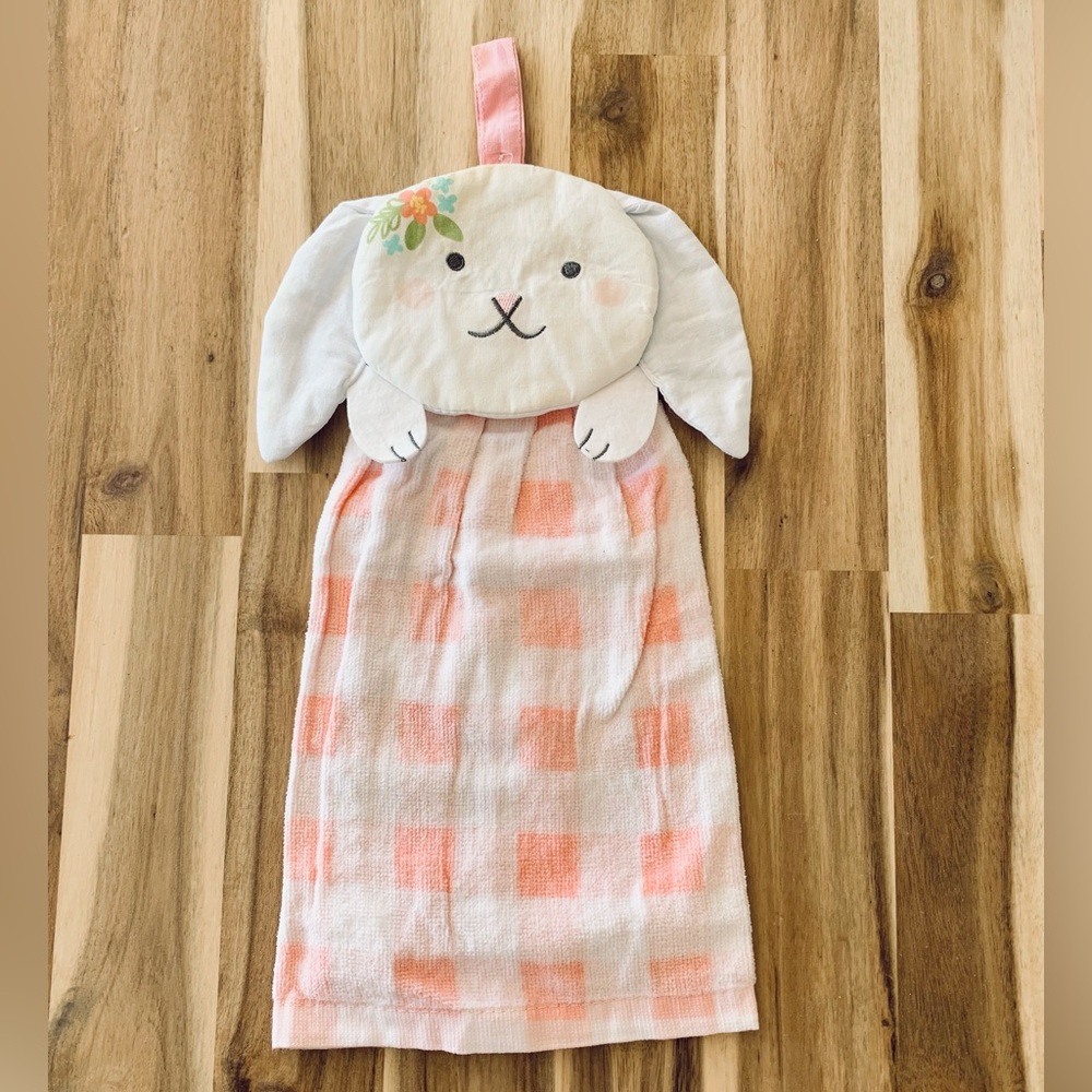 Bunny rabbit Easter Hanging kitchen towel hand towel NWOT